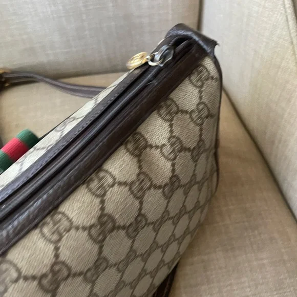 Authentic Gucci vintage web sherry line crossbody bag 89.02.032 (R09) - Picture 4 of 16